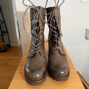 Frye Karen Combat Boot lace up Ankle Boots gray 3470861-GRY 9B worn once